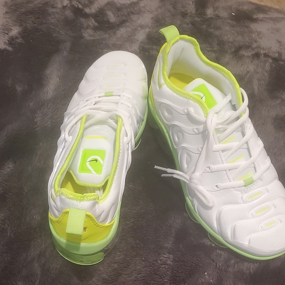 VaporMax Offers? - Picture 5 of 9